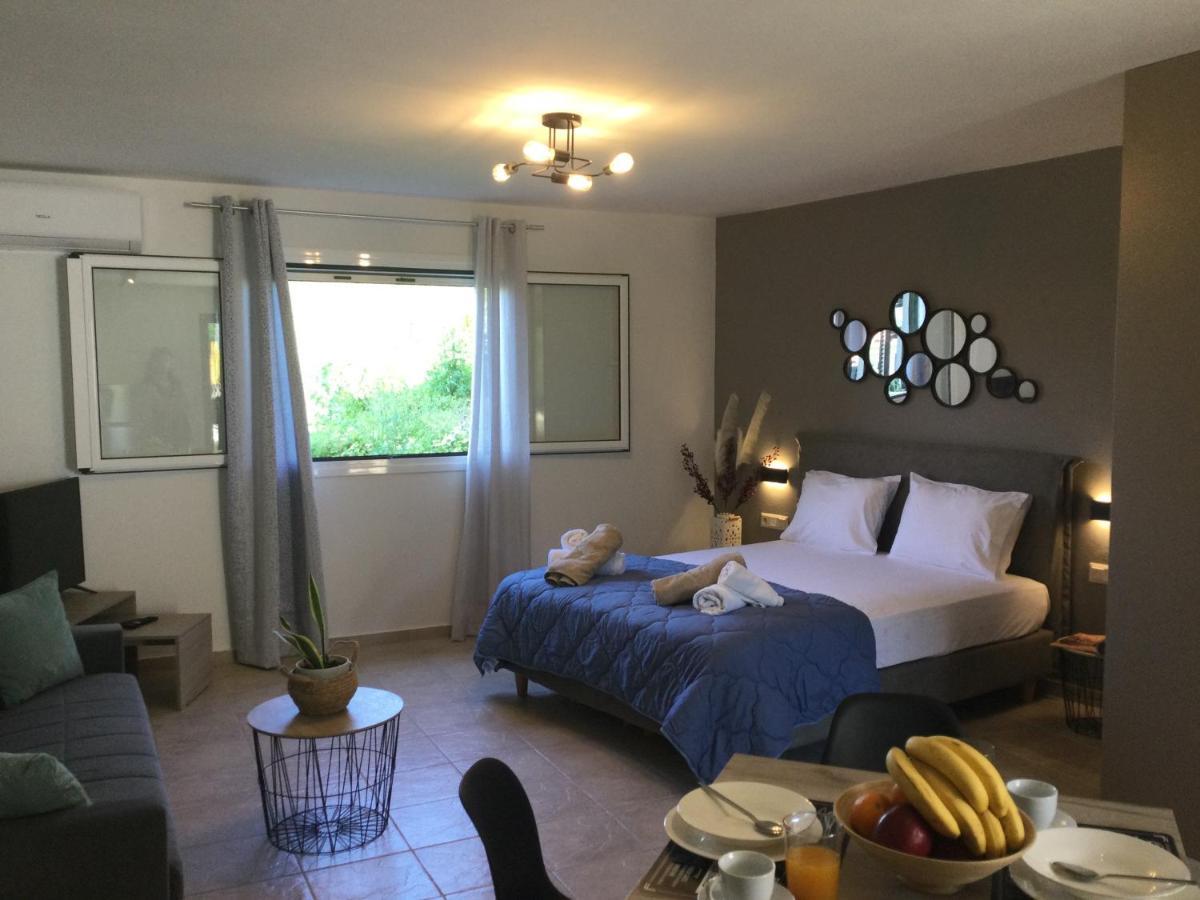 Vladimiros Apartments Barbáti Kültér fotó
