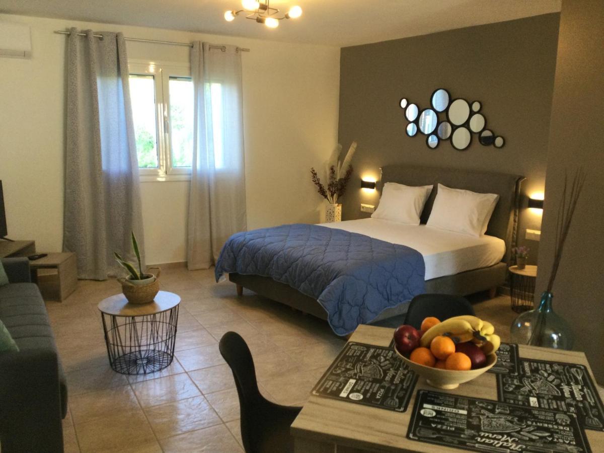 Vladimiros Apartments Barbáti Kültér fotó