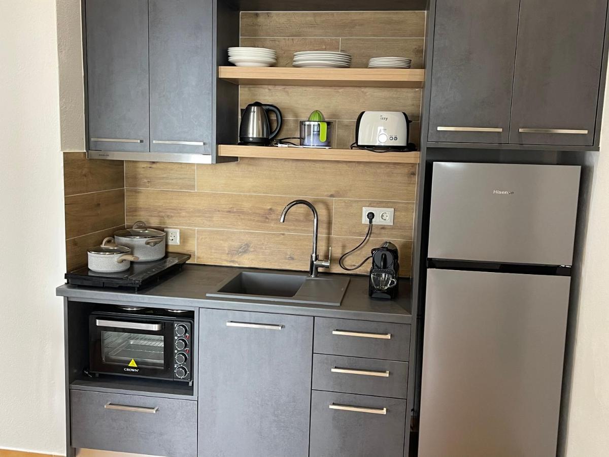 Vladimiros Apartments Barbáti Kültér fotó
