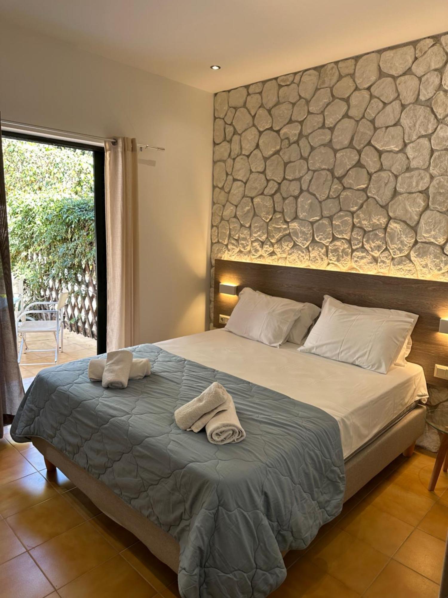 Vladimiros Apartments Barbáti Kültér fotó